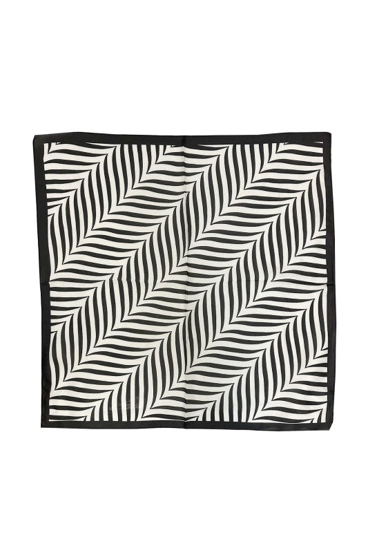 Wave Stripe Scarf