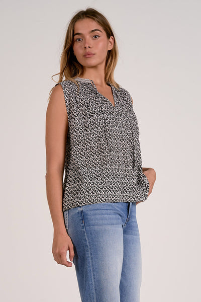 Contrast Print Sleeveless Top