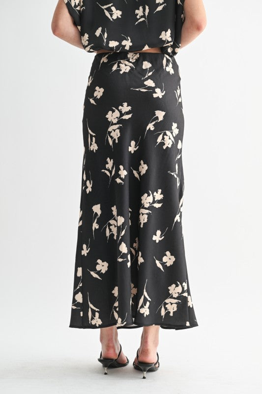 Contrast Flower Maxi Skirt