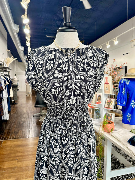 Contrast Petals Smocked Midi Dress