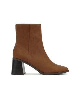 Evelyn Square Toe Boots