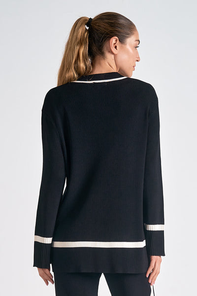 Contrast Trim V-Neck Sweater