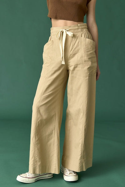 Utility Pocket Seamed Wide Leg Pants