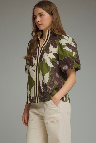 Contrast Stripe Leaf Top