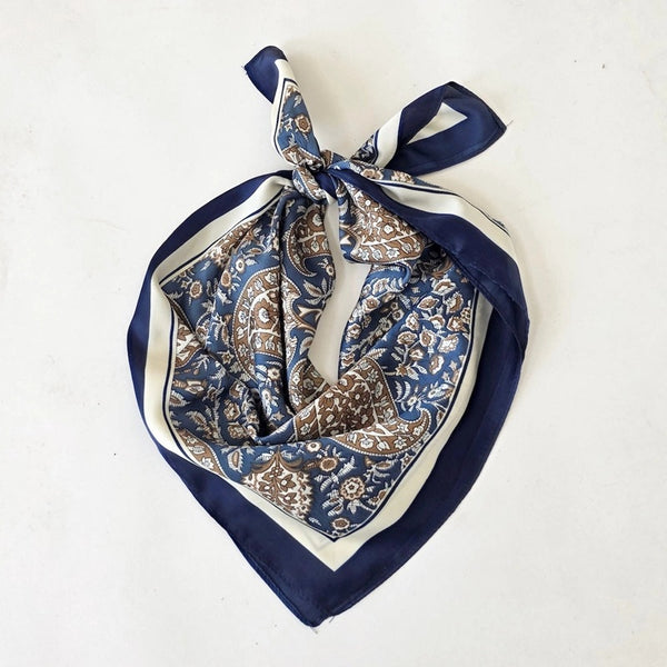 Paisley Contrast Scarf
