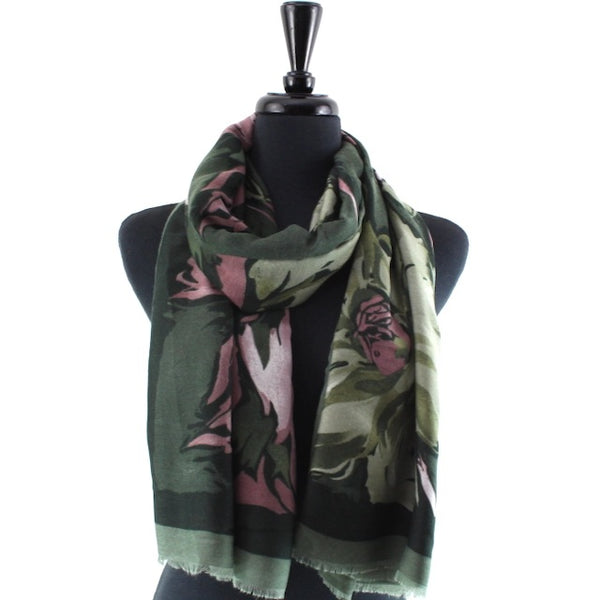 Expressive Blooms Scarf