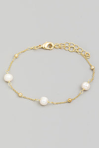 Pearl Dot Bracelet