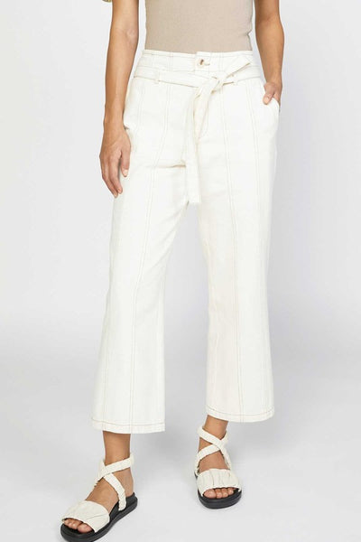 Belted Stitch Straight Jeans